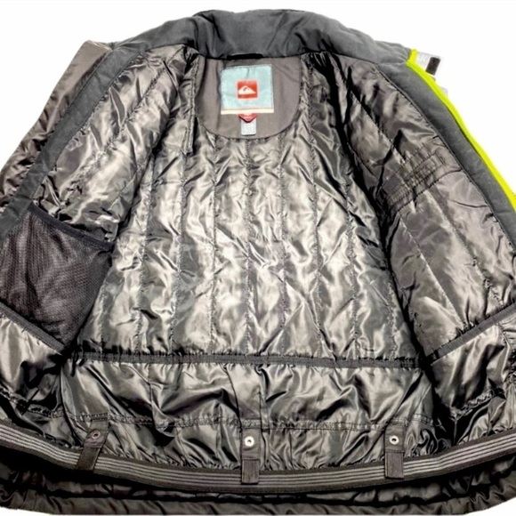 QUIKSILVER Mission Window Plaid 10K Ski Snowboarding Fit Jacket in Neon Green - Picture 8 of 8